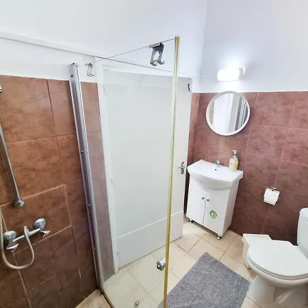 Aladdin's Хостел Ларнака